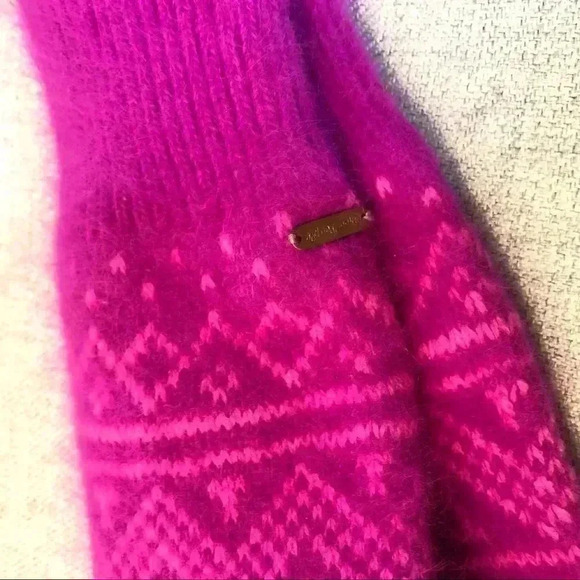 Free People Mittens Gloves Pink Angora - Picture 5 of 6